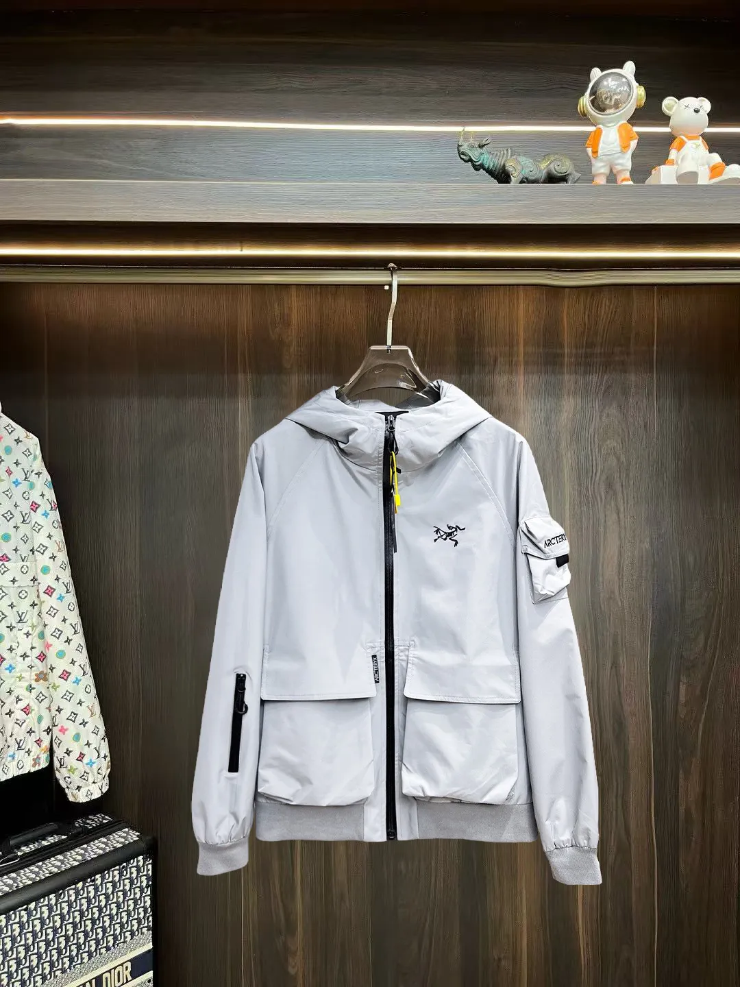 Same Style， ， 2026 New Arrival ，Original Premium Breathable ， ， ， Quality。 ， Sizes：M～3XL，